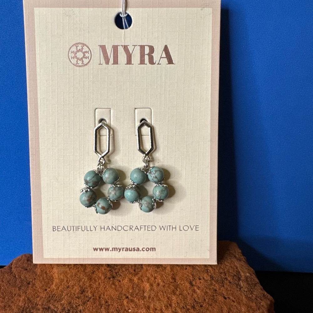 NWT - Myra Bag Five Petal Beaded Earrings